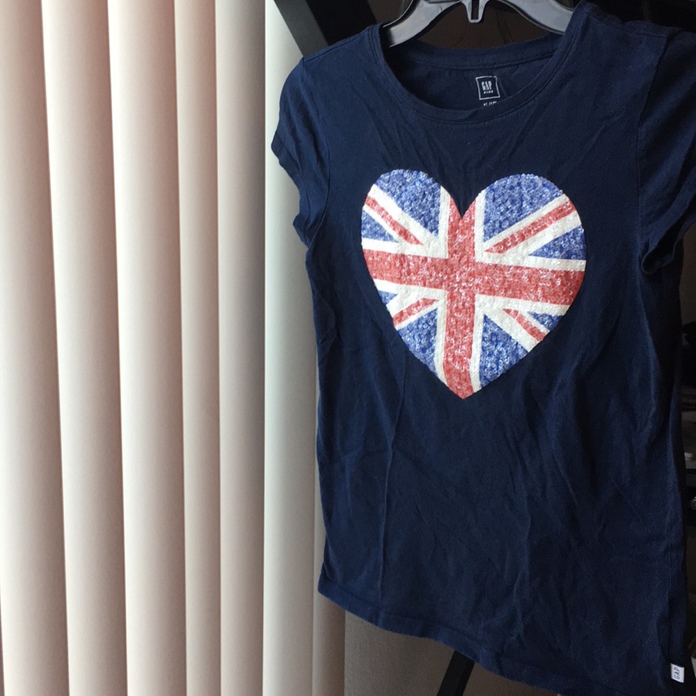 Girl’s GAP ❤️🇬🇧 shirt